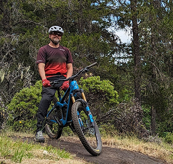 Mountain Bike Tour Guide